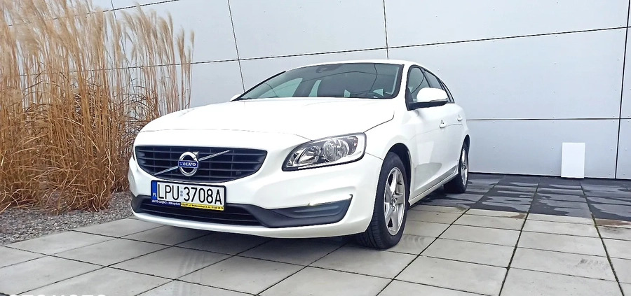 Volvo V60 cena 39900 przebieg: 270000, rok produkcji 2017 z Świebodzin małe 277
